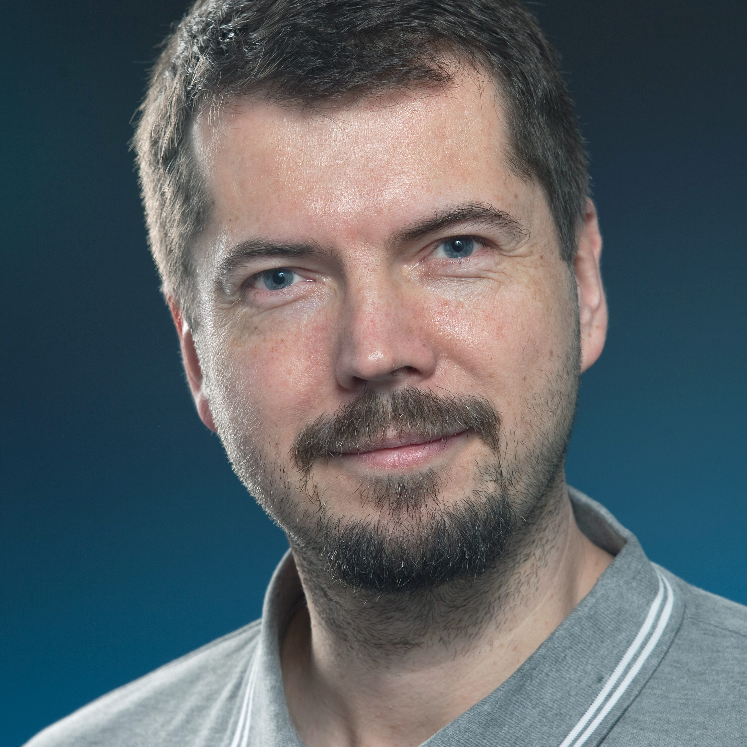 Robin Poswal Robin Poul, Ph.D - Compotech